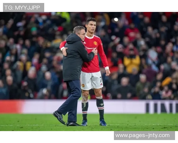 鲁尼谈曼联名宿言论对球员的影响阿莫林也曾直言批评球员表现