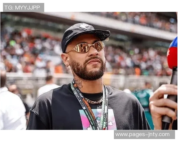 内马尔积极备战复出分享力量训练照展现信心与快乐 内马尔积极备战复出分享力量训练照展现信心与快乐