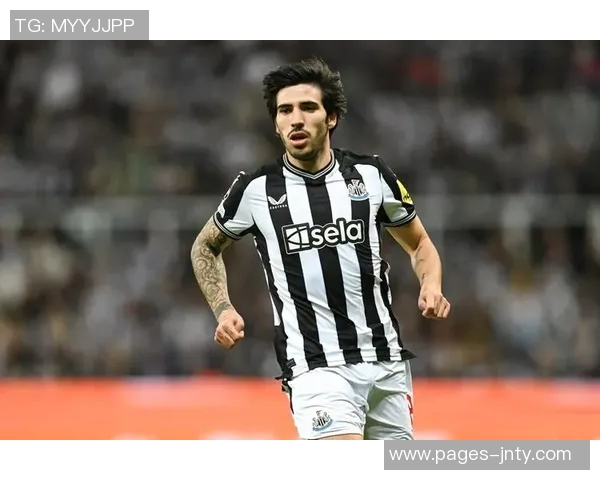 纽卡斯尔签约15岁天才中卫交易金额达375万镑加奖金